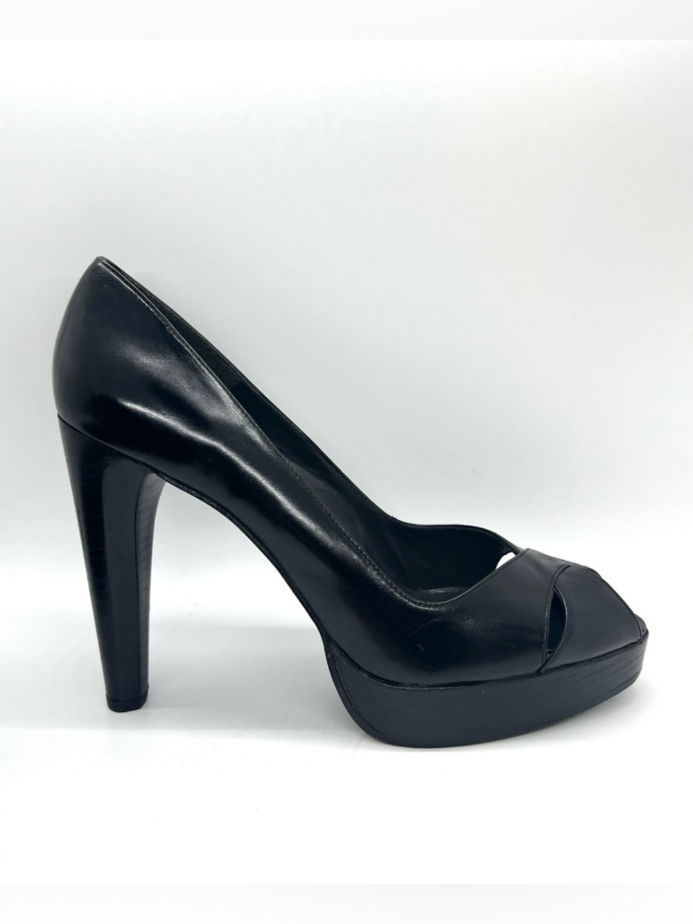 Stuart Weitzman Peep Toe Platform Heels - Picture 2 of 15